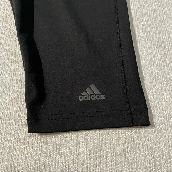 Black athletes spandex adidas capris size large woman’s - Picture 5 of 11
